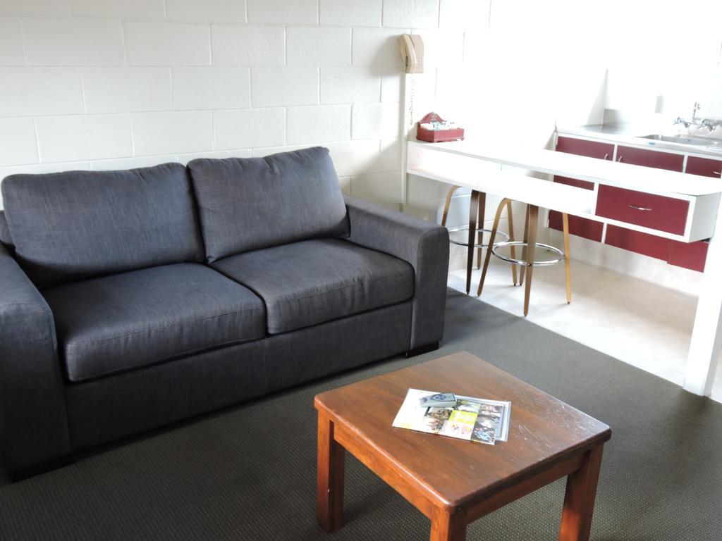 Maple Lodge Motel มาทามาท่า ภายนอก รูปภาพ